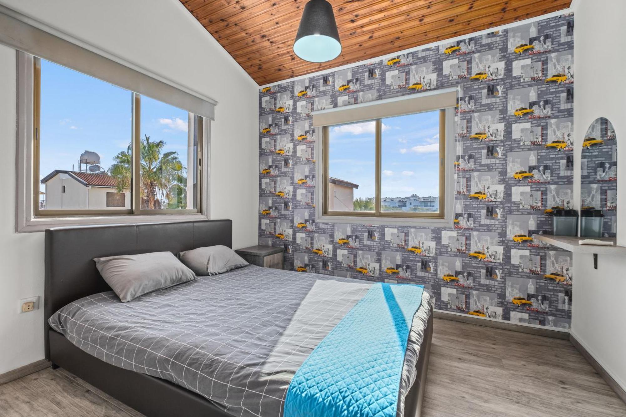 Demetris Apartment Менеоу Экстерьер фото