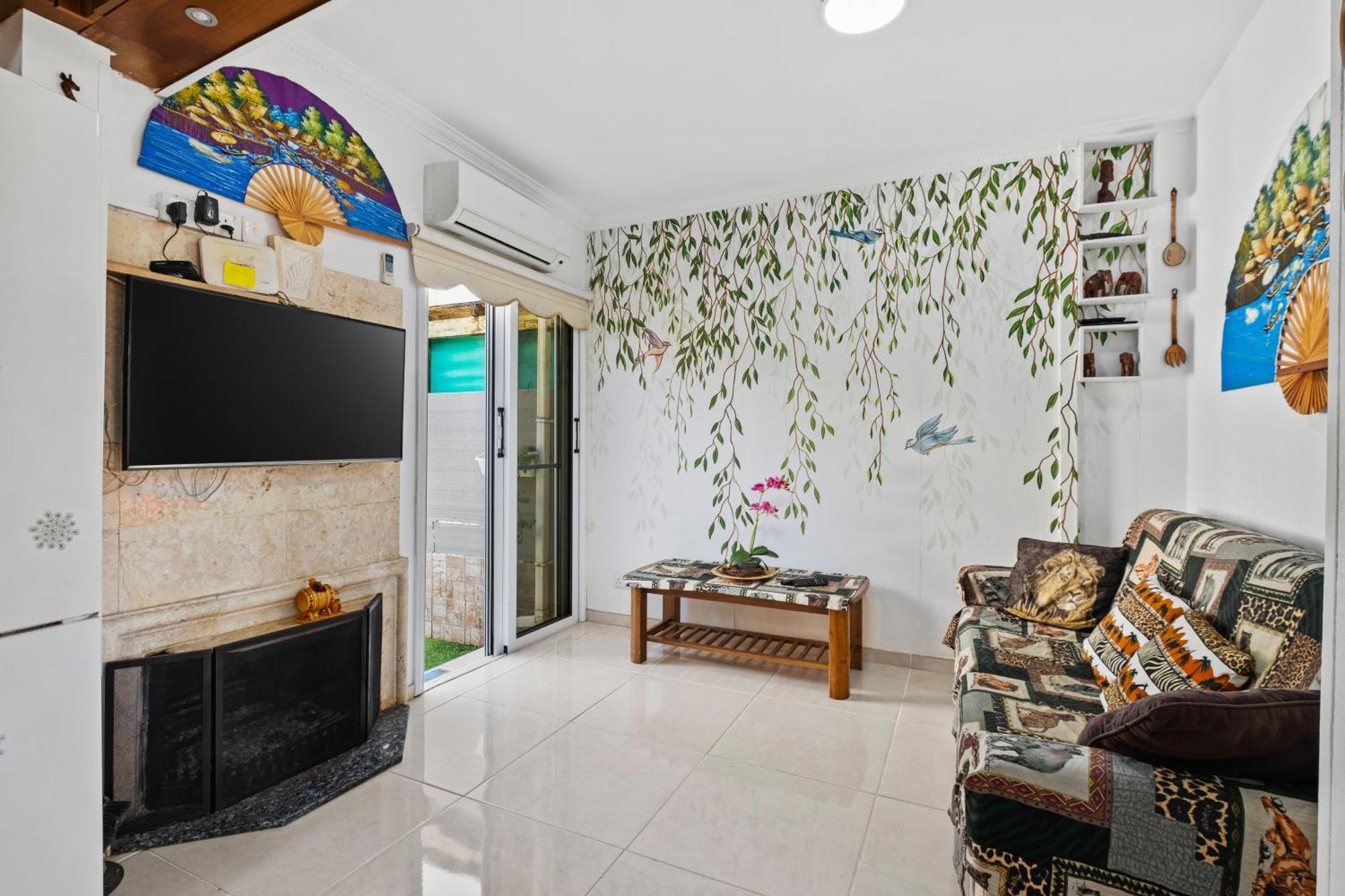 Demetris Apartment Менеоу Экстерьер фото
