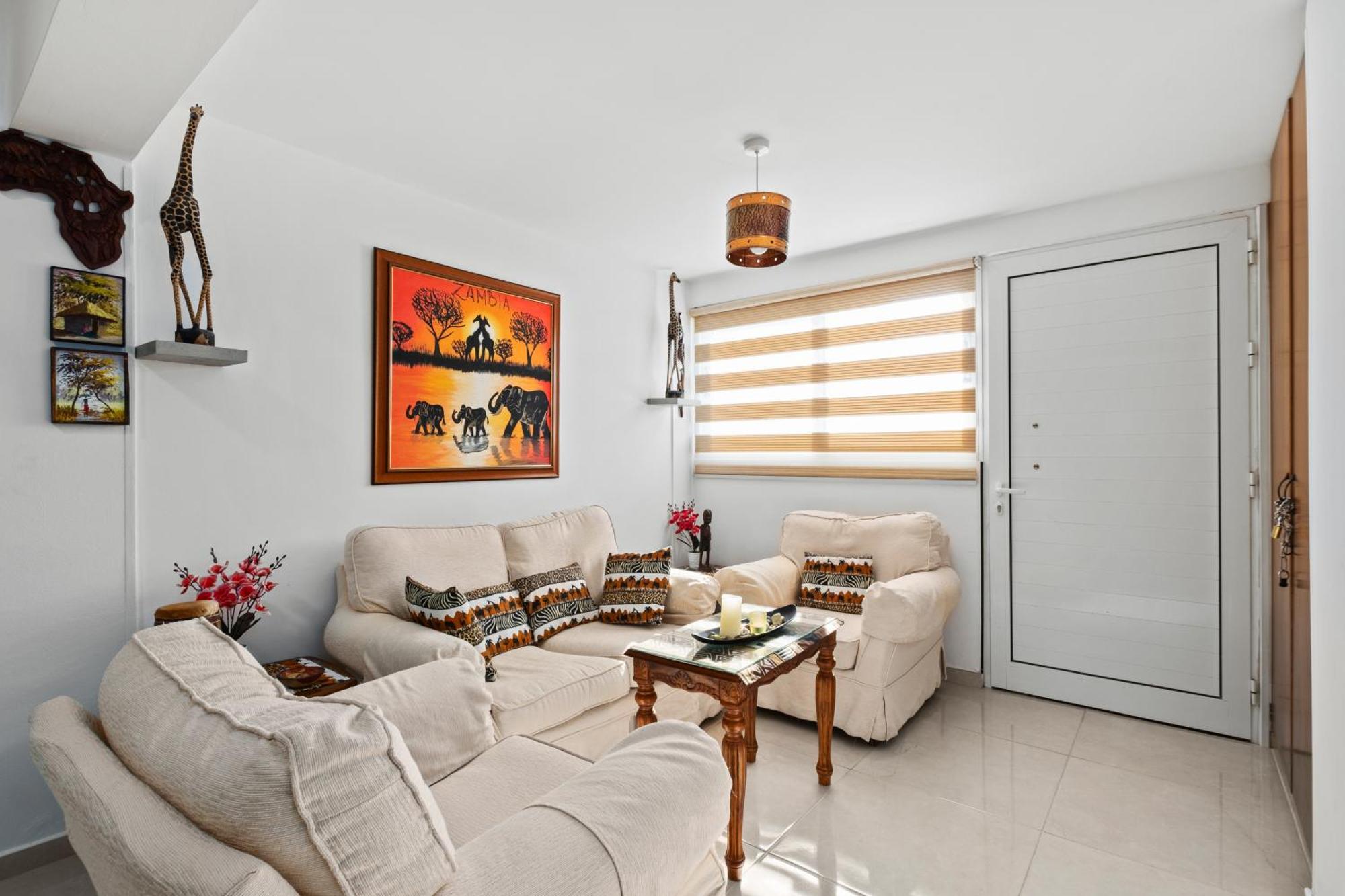 Demetris Apartment Менеоу Экстерьер фото