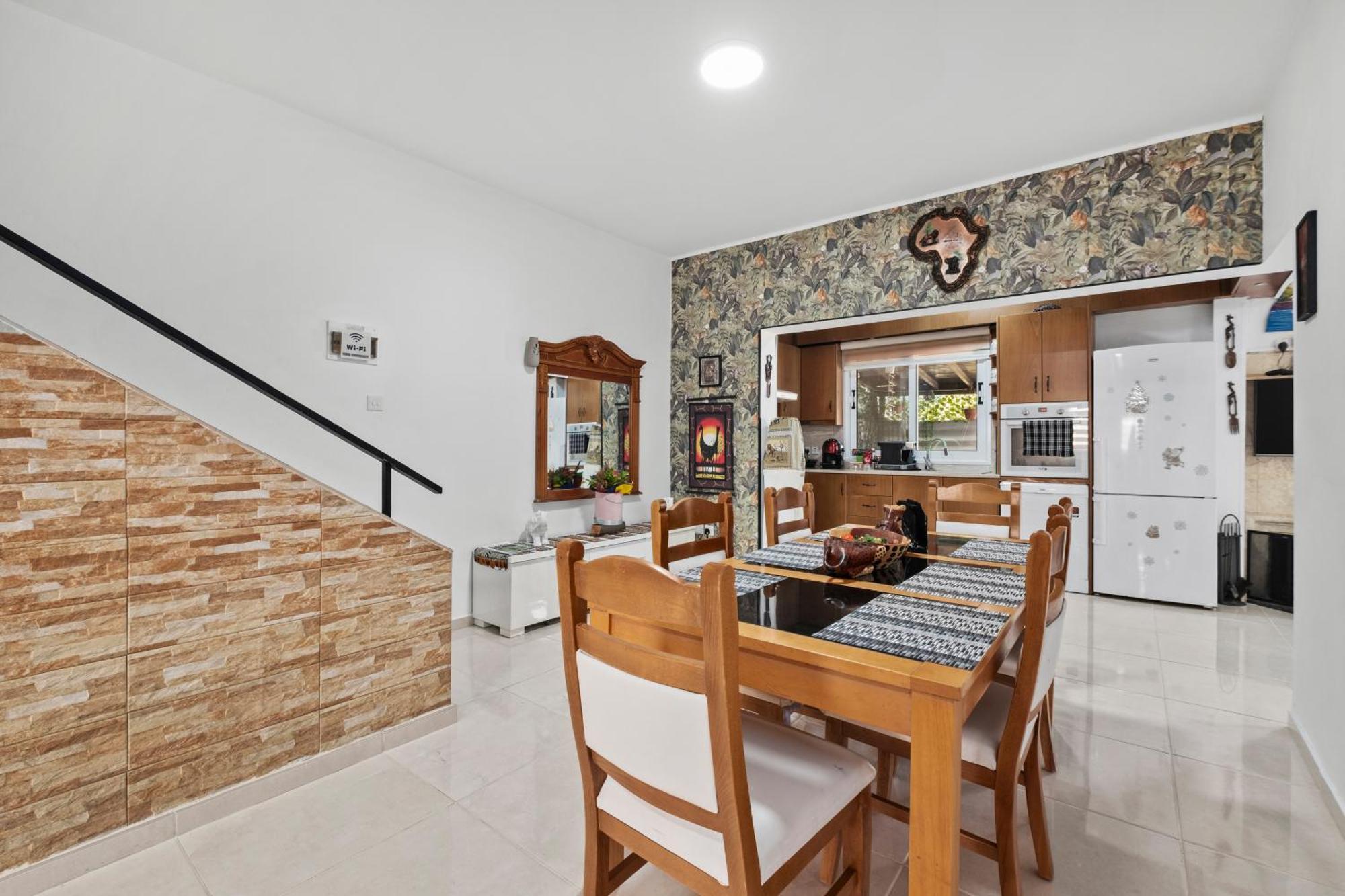 Demetris Apartment Менеоу Экстерьер фото